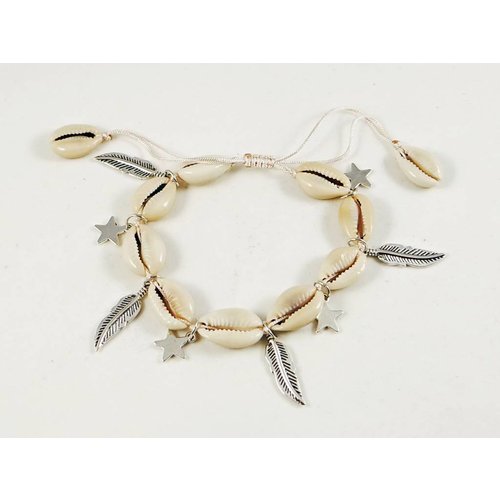 J.Y.M. Shells ankle bracelet with spring charms J.Y.M. Shells ankle bracelet with spring charms