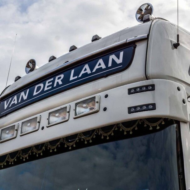 Zonneklep type 2-C voor Scania R-serie met Topline cabine