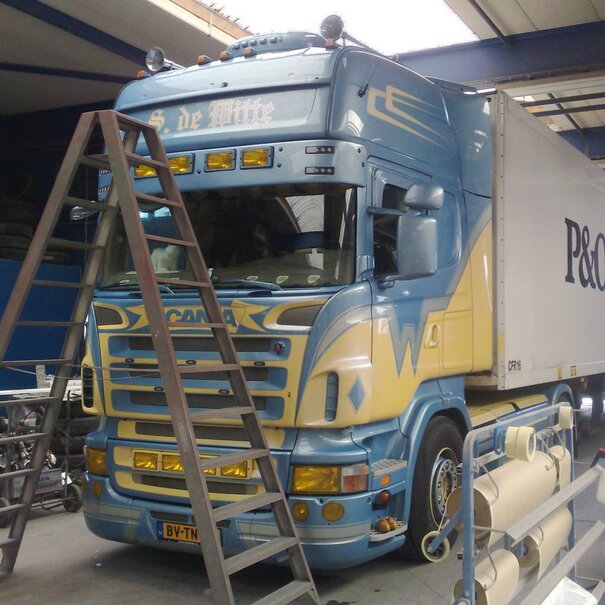 Zonneklep type 3-C voor Scania R-serie met Topline cabine