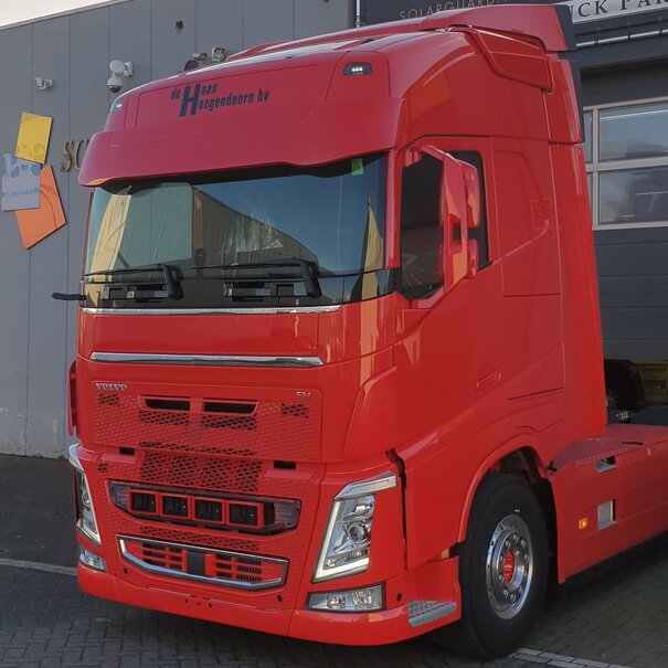 Volvo Volvo FH4  Complete Sun Visor Type 3	 Forward Collision