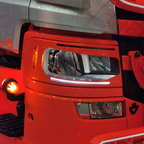 Scania Scania NGS Headlight Spoiler