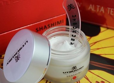 utsukusy facial cleanser cream
