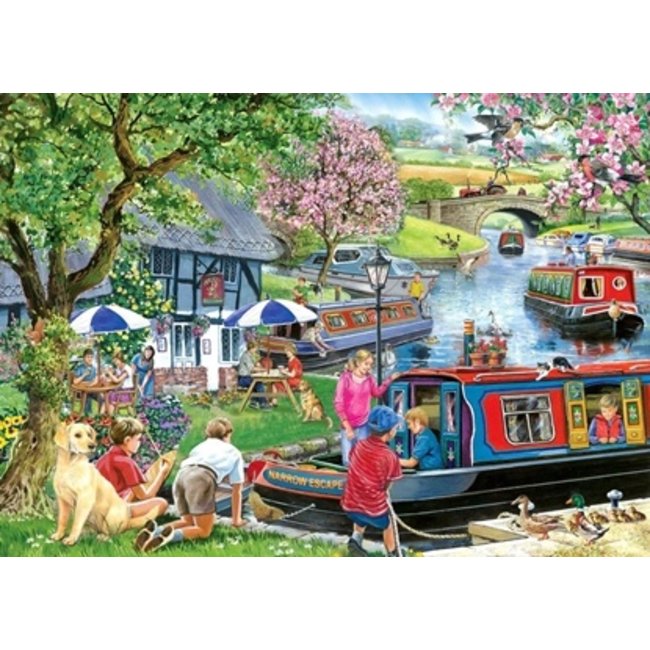 The House of Puzzles Narrow Escape Puzzle 1000 Pieces