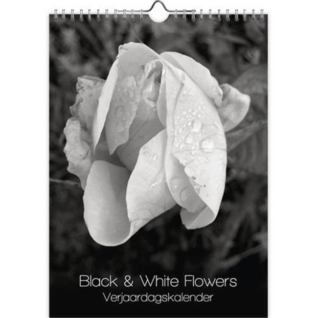 Calendrier d'anniversaire avec fleurs en noir et blanc