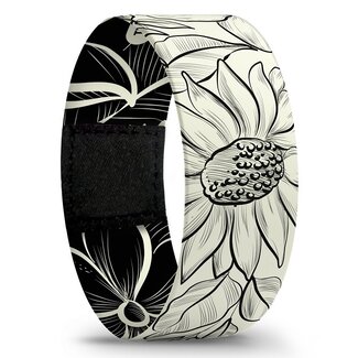 Bambola Gives Flowers Wristband