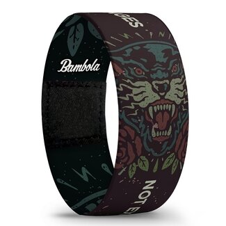 Bambola Modifier le bracelet