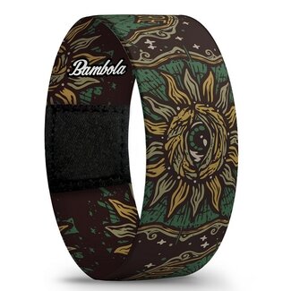 Bambola Le bracelet de l'avenir et du passé