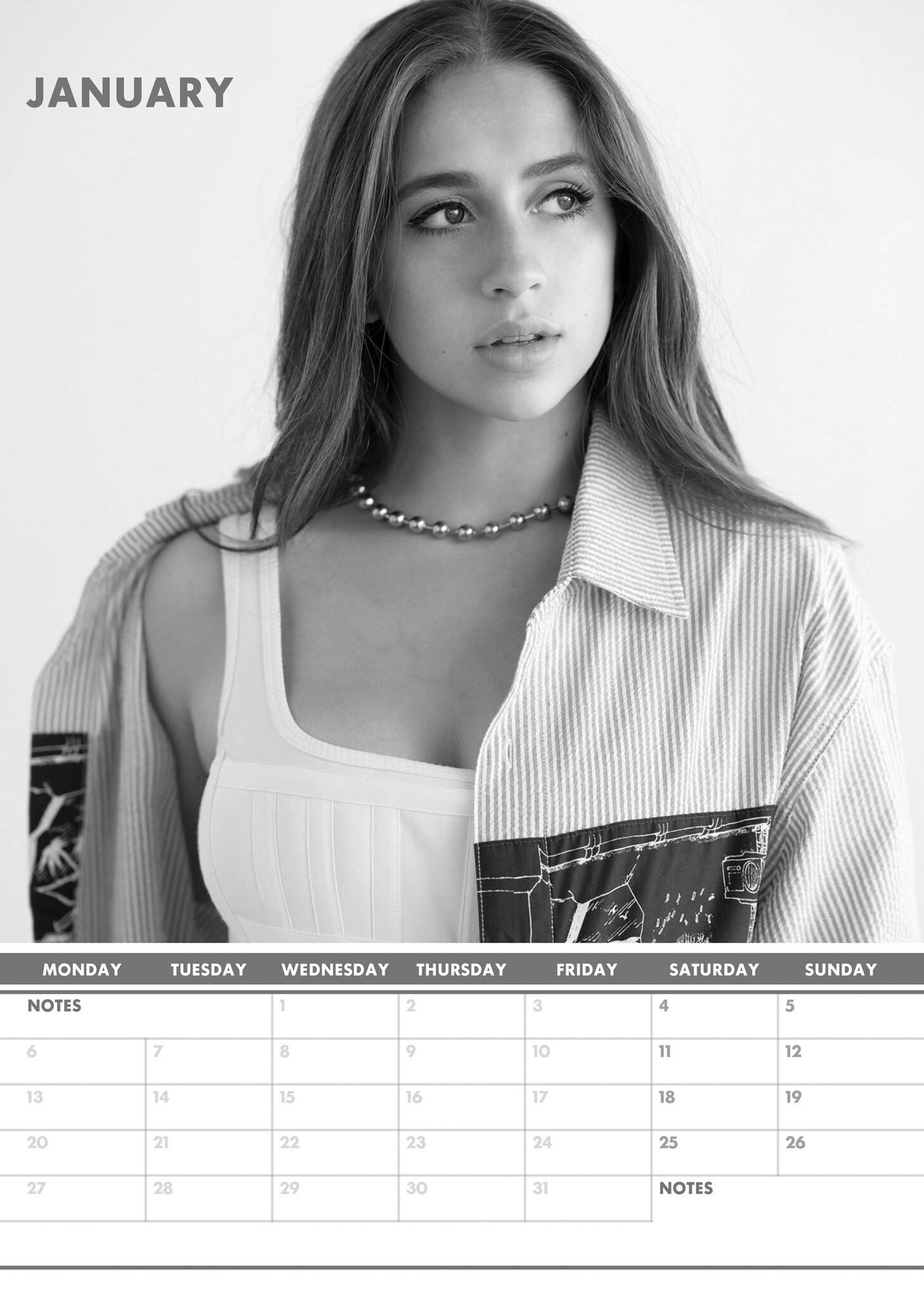 Tate McRae Calendar 2025? Order easily and quickly Online