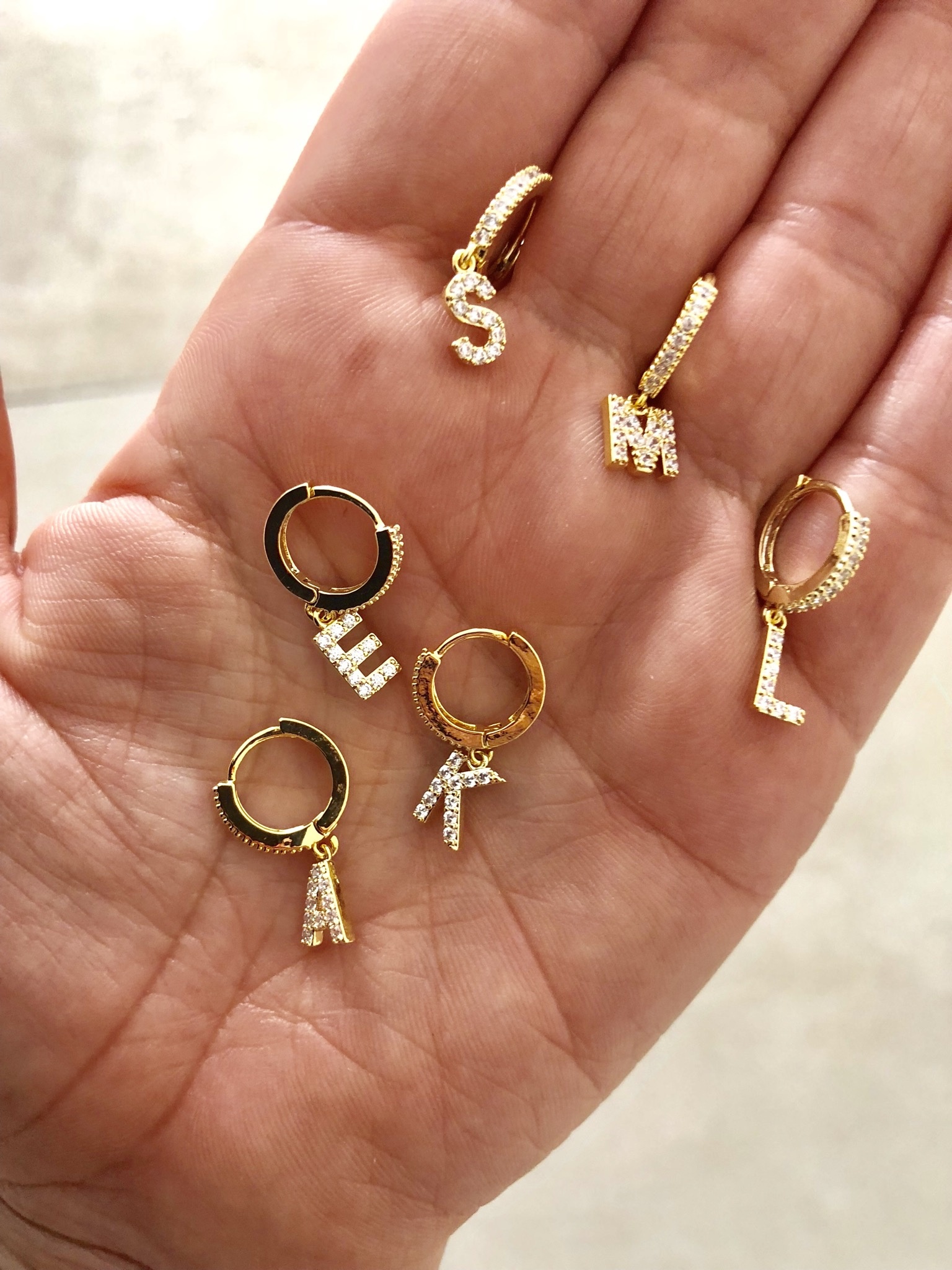 oorbel-zircon-initial-fashion-click