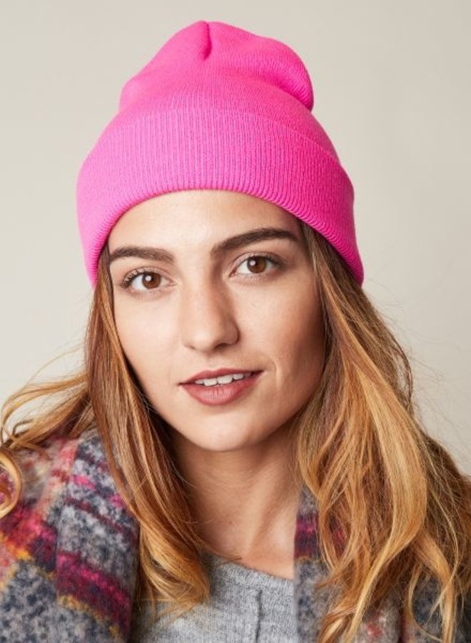 Beanie Winter Fuchsia