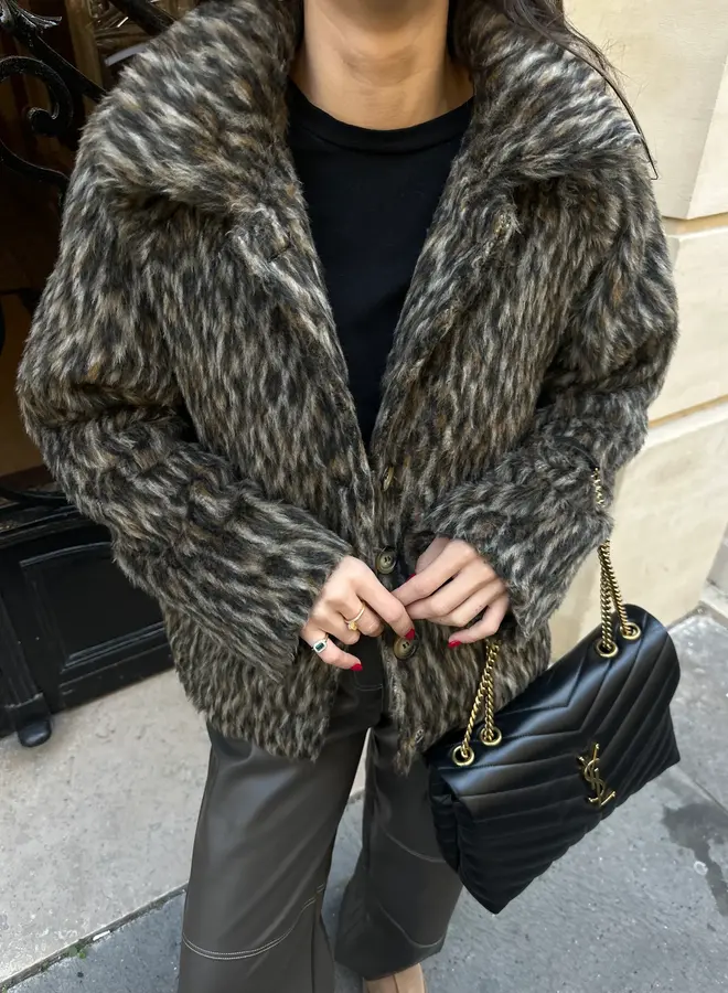 Jas Viral Hairy Leopard