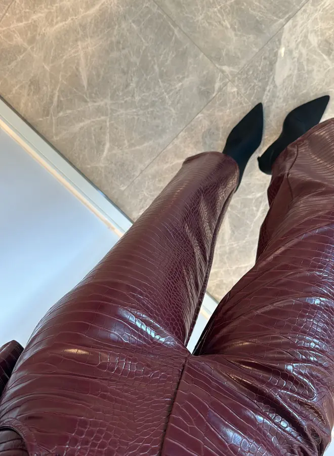 Broek Burgundy Snake