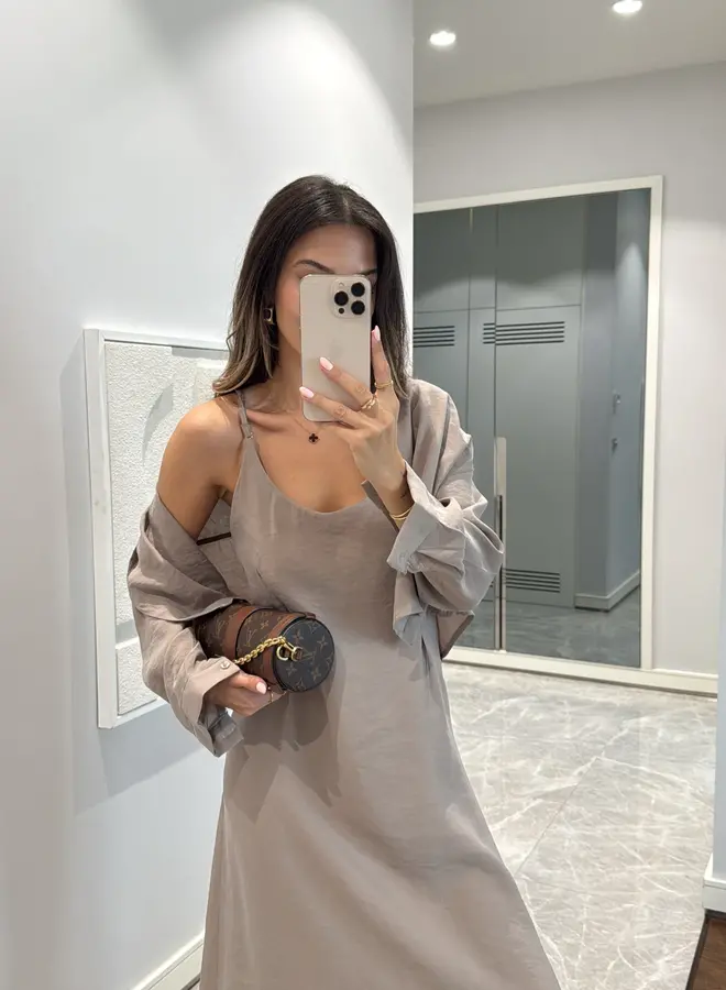 2 Delige Set Maxi Jurk Met Blouse Beige