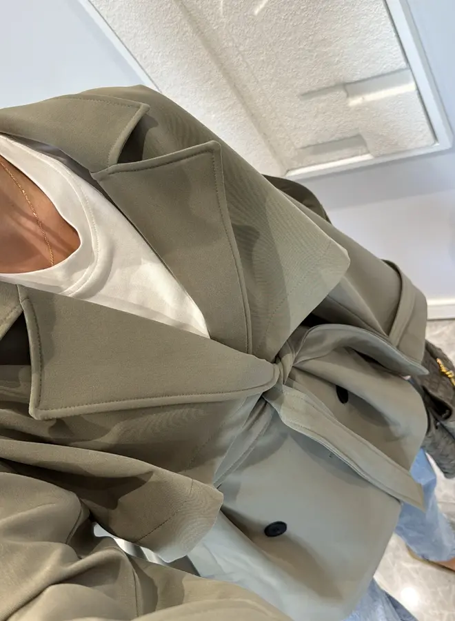 Halflange Trenchcoat Les Marais  Matcha