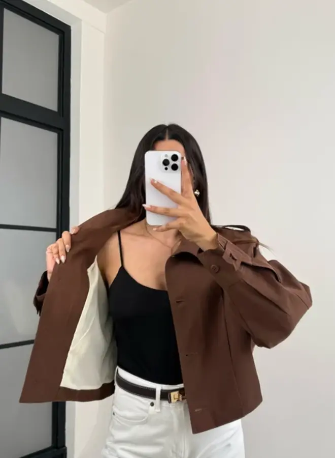 Viral Jasje Zarah Bruin
