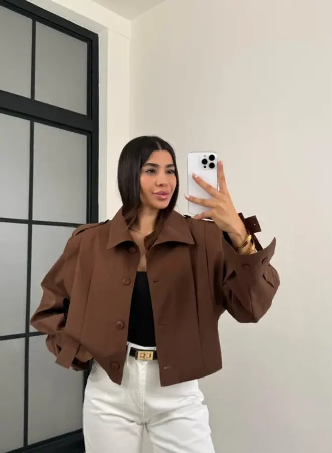 Viral Jasje Zarah Bruin