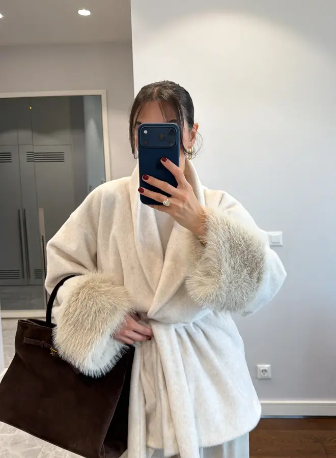 Korte Mantel Jas Deluxe Fur