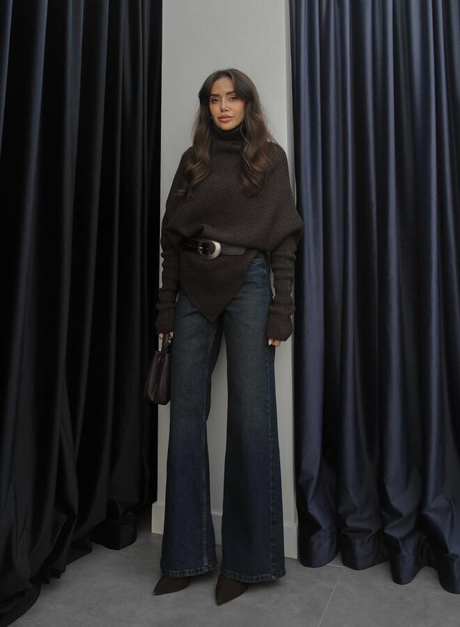 Asymmetrisch Gesneden Coltrui Bruin