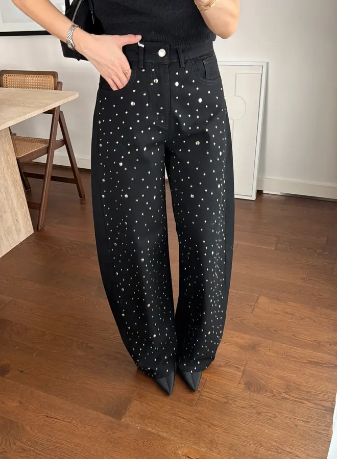 Balloon Jeans Studs