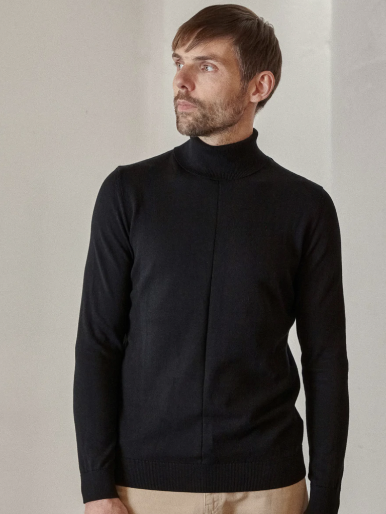 About Companions Avid Rollneck Jumper Eco Black