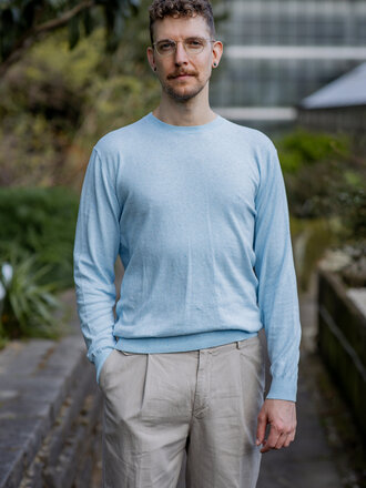 Castart Eyeball jumper with blue speckles Castart Eyeball jumper with blue speckles