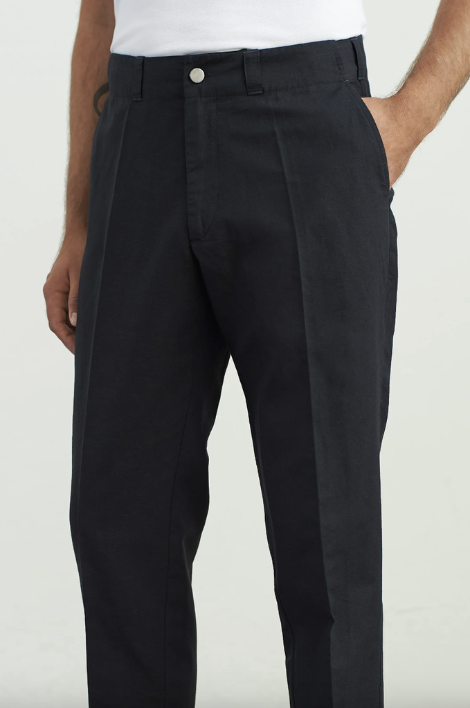 About Companions Jostha Regular Black Linen Trousers
