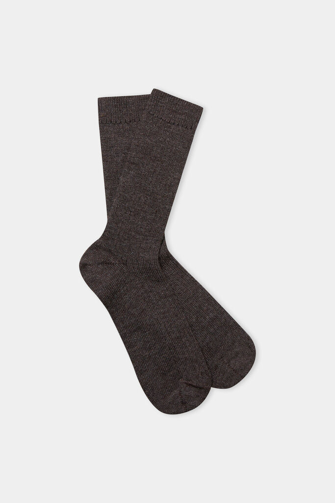 About Companions Alpaca socks undyed brown