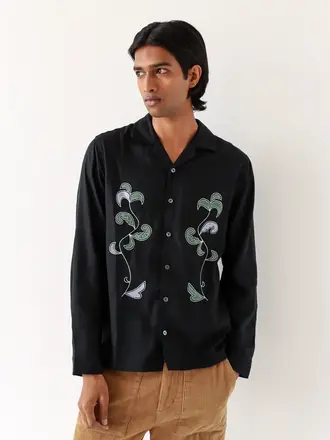 Far Afield Stachio Shirt Bloom Emblem Meteorite Black Far Afield Stachio Shirt Bloom Emblem Meteorite Black
