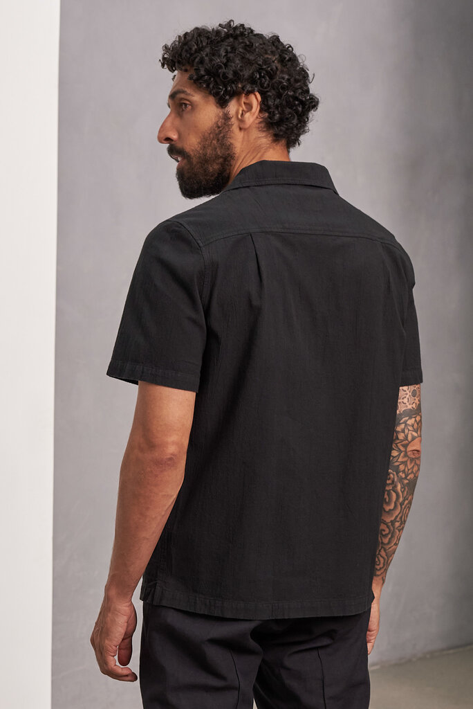 About Companions Kuno Shirt Eco Crincle Black