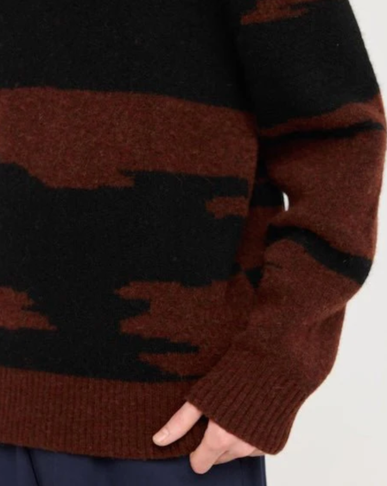 Castart Hatching jumper brown