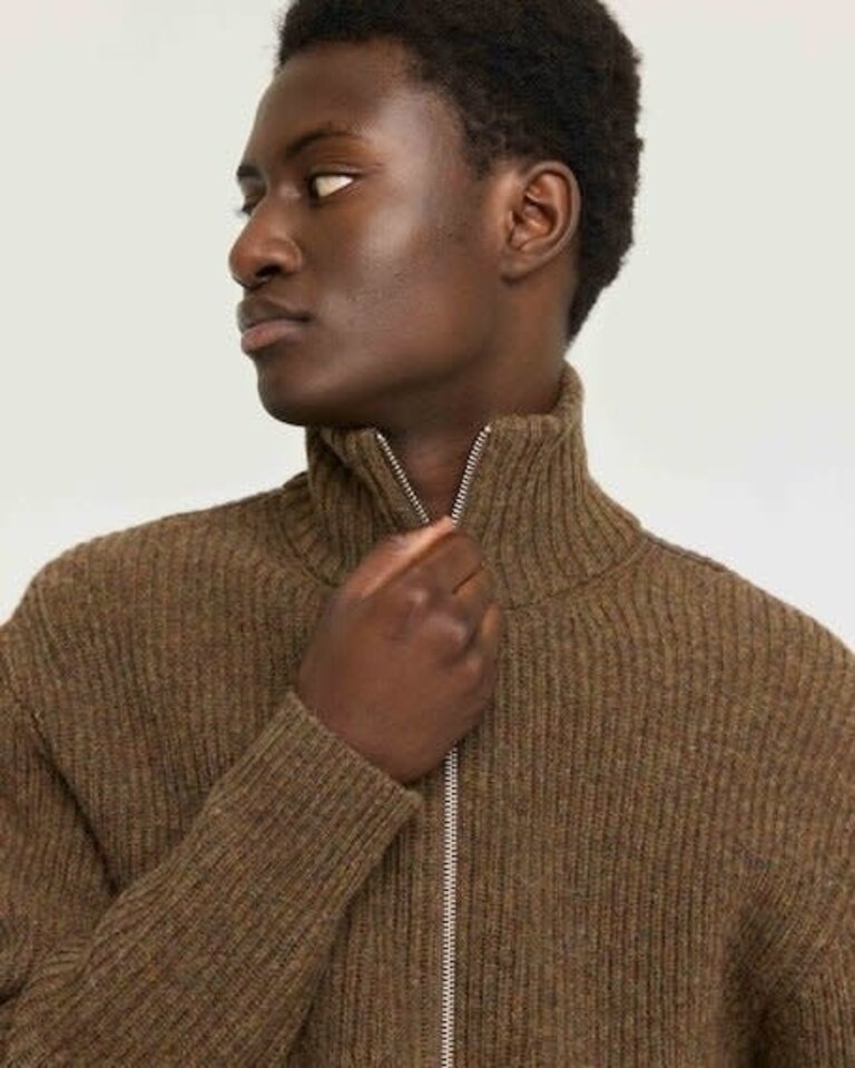 Castart the seasons jumper brown