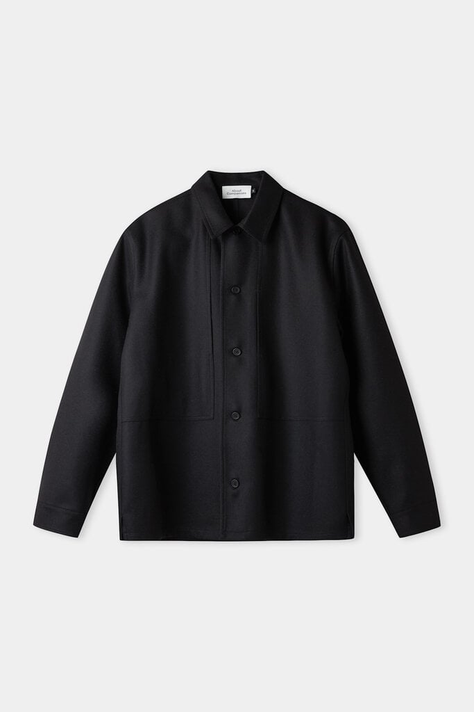 About Companions OWE overshirt wool black