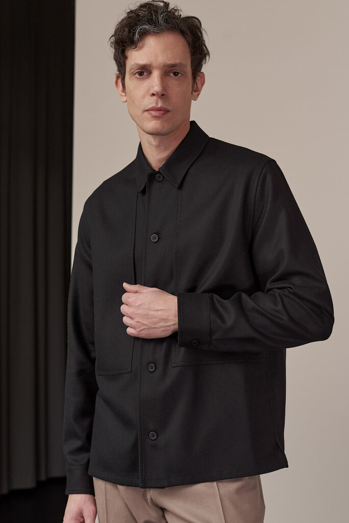 About Companions OWE overshirt wool black