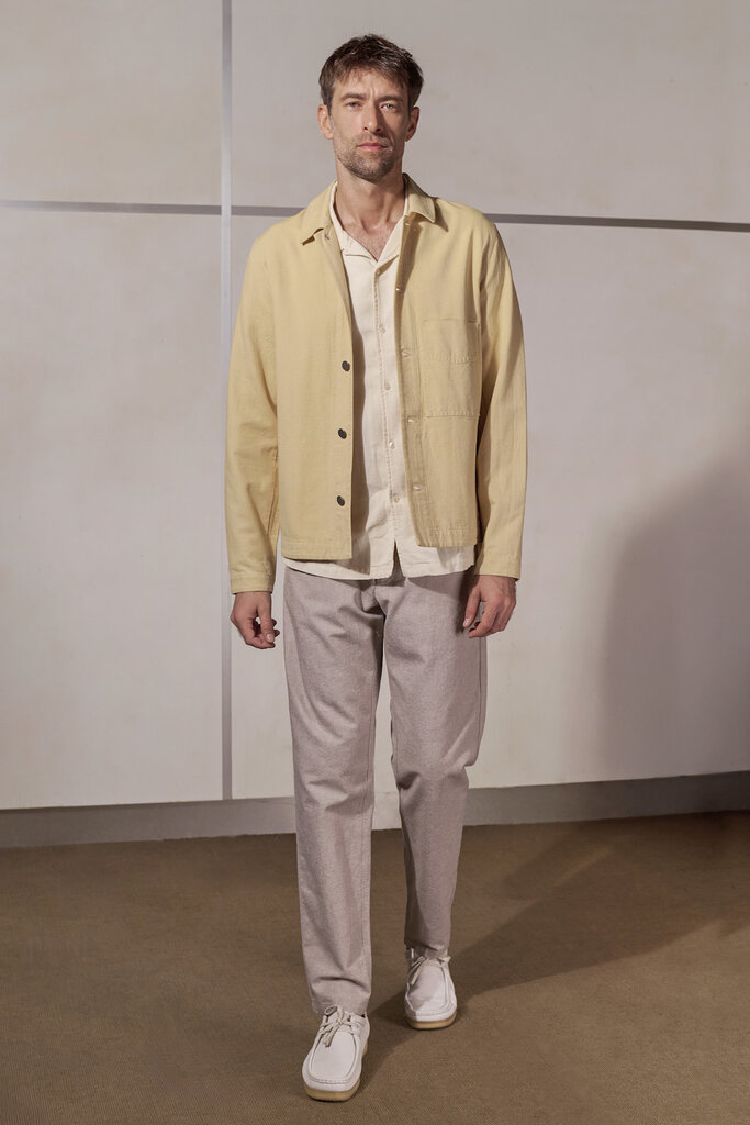 About Companions ASIR jacket eco canvas 230g yellow