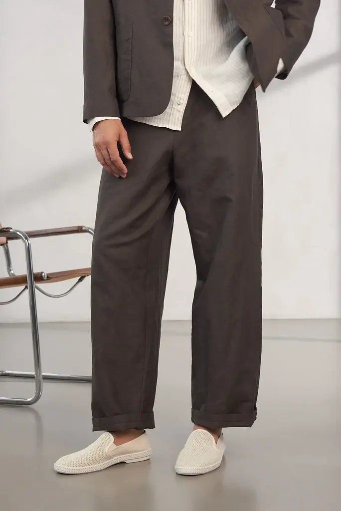 About Companions Carlo linen coffee trouser