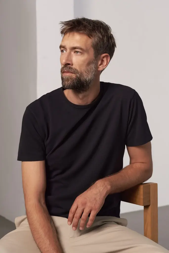 About Companions Liron t-shirt eco pique black