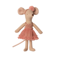 Dance mouse, big sister - Mira Belle