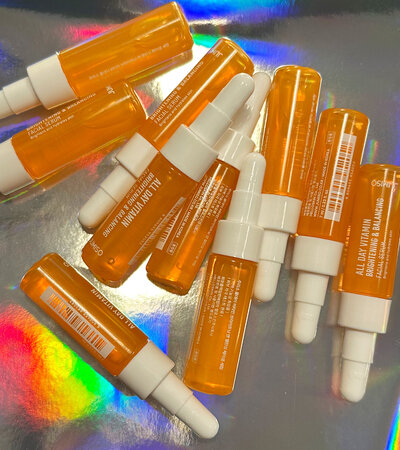 All day Vitamin Brightening & Balancing Facial Serum - 7ml (miniature)