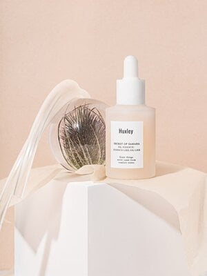 Huxley Oil Essence: Essence-like, Oil-like