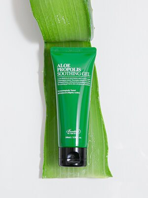 Benton Aloe Propolis Soothing Gel