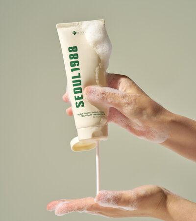 Seoul 1988 Cleansing Foam : Pine Cica 1% + Probiotics - 150ml
