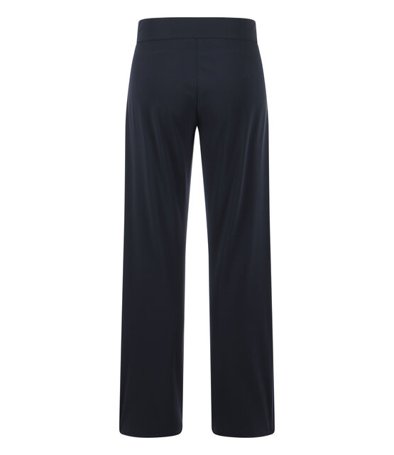 2057-9953-990 Candice straight