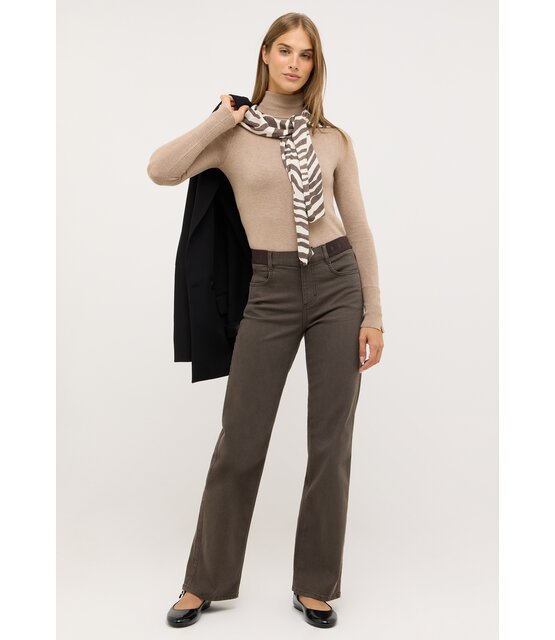 298930-346/4205 Lara sporty