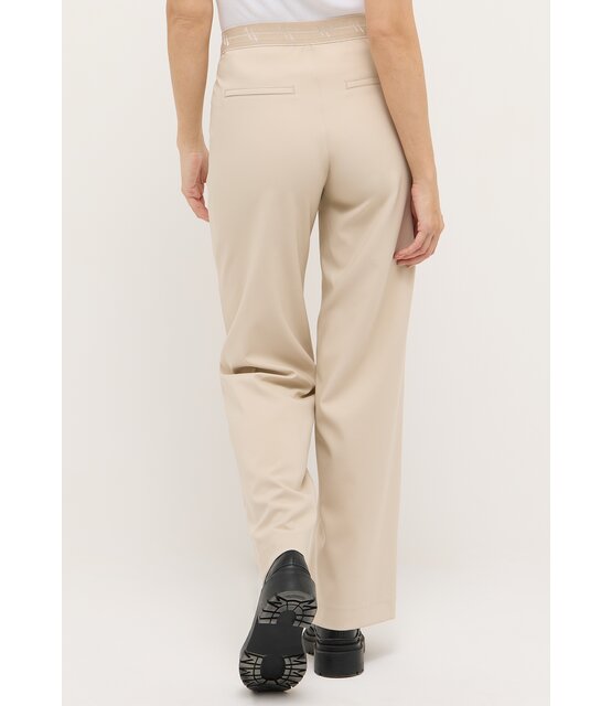 251730-714/489 liz easy