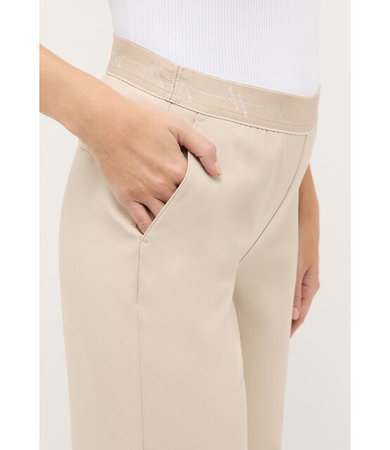 251730-714/489 liz easy