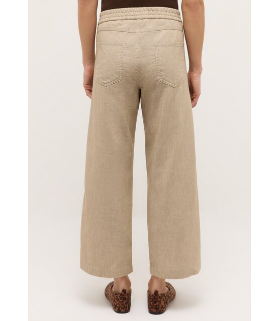 669526-669/470 linn jump