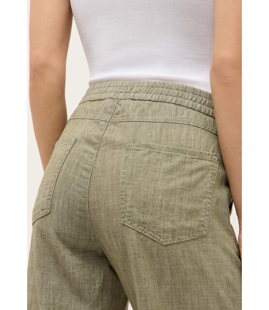 669526-669/553 linn jump