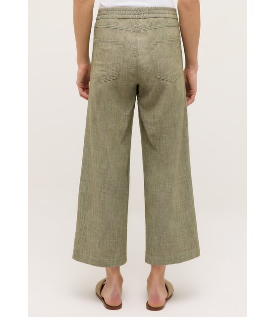 669526-669/553 linn jump