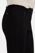 100924-601461/1099 Zene57