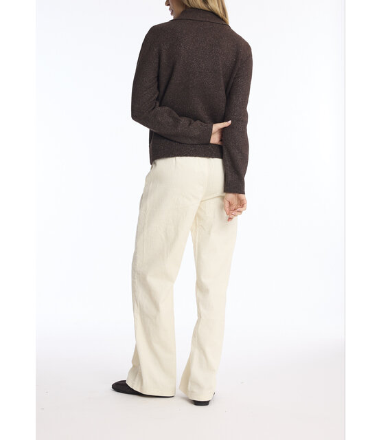 KH046/ Brown